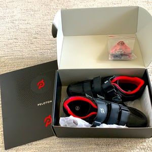 Brand new peloton bike shoes with cleats